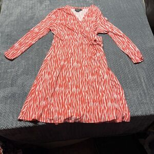 Pendelton Woman's L Petite Breezeway Faux‎ Wrap Dress Soft Stretch Orange White